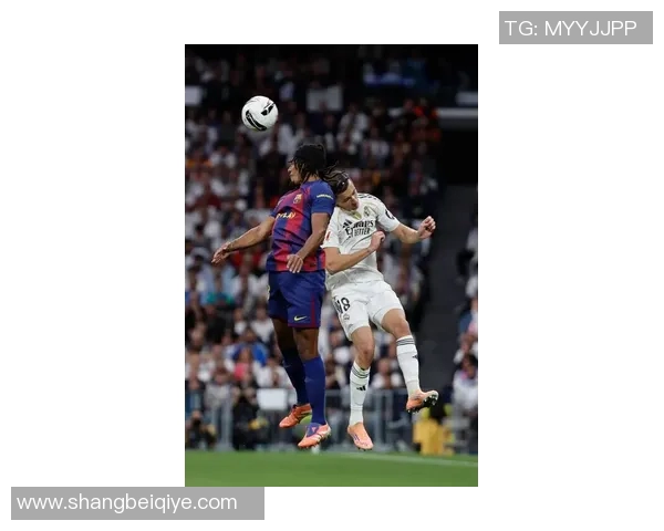 皇马狂胜巴萨,梅西遭遇惨痛失守! 皇马狂胜巴萨,梅西遭遇惨痛失守!